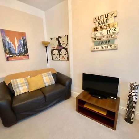 Blackpool Abode - The Buttercup Suite Extérieur photo