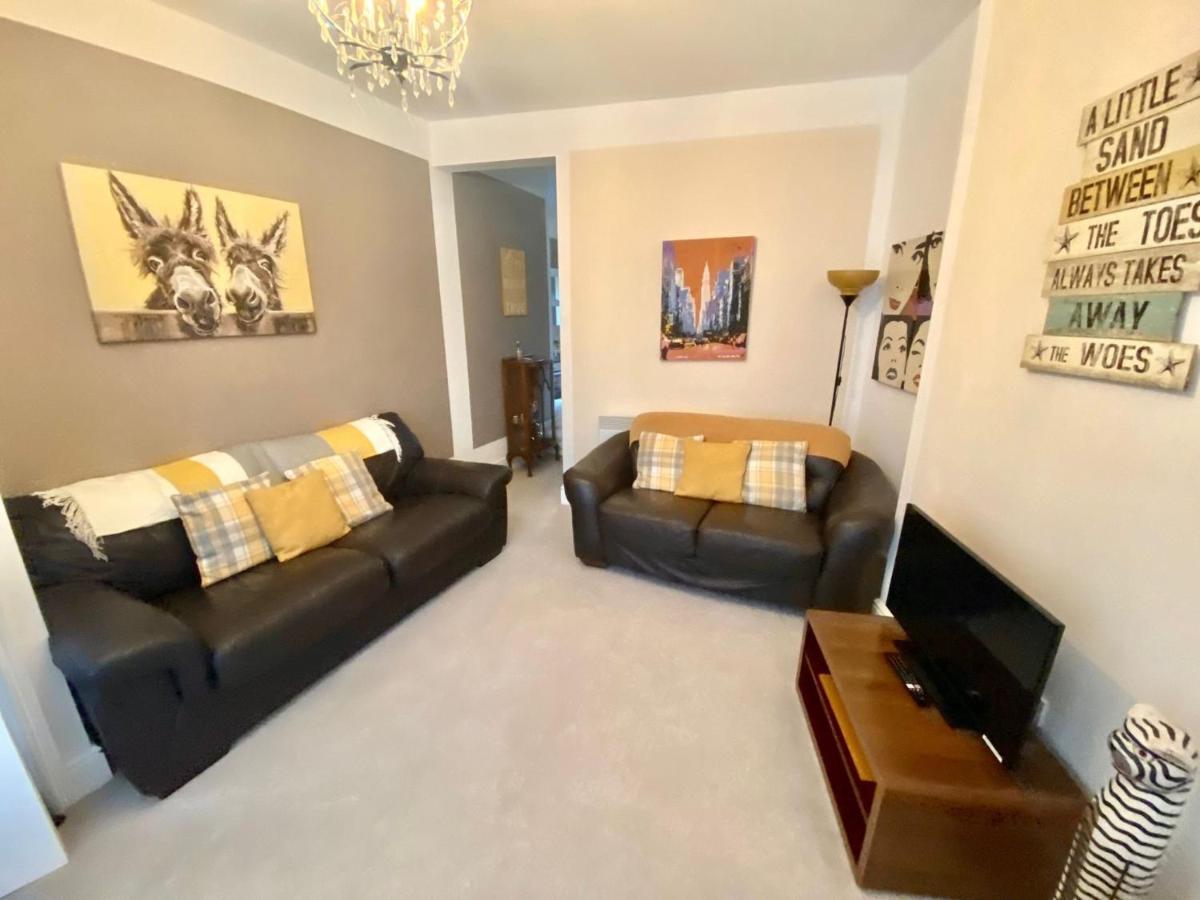 Blackpool Abode - The Buttercup Suite Extérieur photo